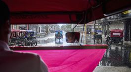 Foto týždňa (22): Fotenie, strecha, Peru, Peking