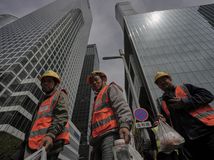 China / Workers / Robotník /