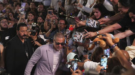 Herec Brad Pitt propagoval novinku F1 v Mexiko City. 