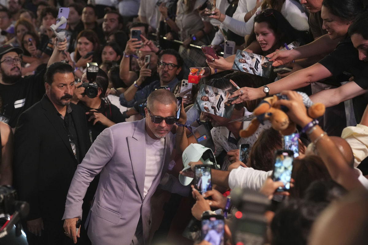 Herec Brad Pitt propagoval novinku F1 v Mexiko...