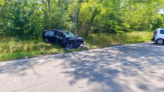 Za hlúposť iného zaplatili rodičia životmi. K dvom deťom sa už nevrátia. Tragédia pri Nitre rozplakala aj policajta