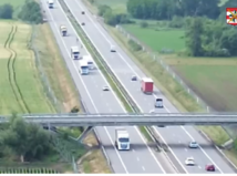 VIDEO: Policajti prekvapili vodičov na...