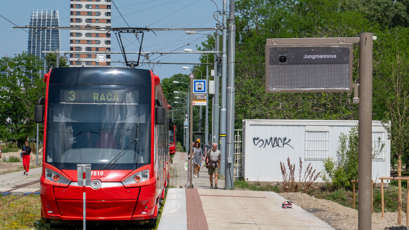 električka do Petržalky
