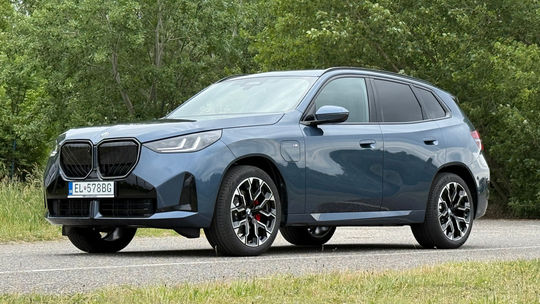BMW X3 30e xDrive (2025)