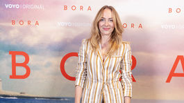 Herečka Elizaveta Maximová hrá tiež v minisérii Bora. 