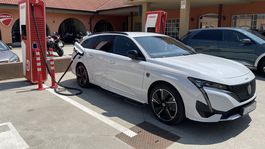 Peugeot e-308 SW GT-line - letný test 2025