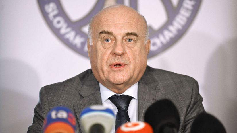 prezident Slovenskej lekárskej komory (SLK)...