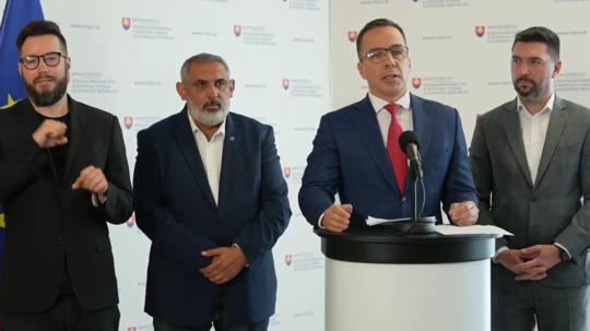 Rómsky splnomocnec Daško dostal 750-tisíc pre 