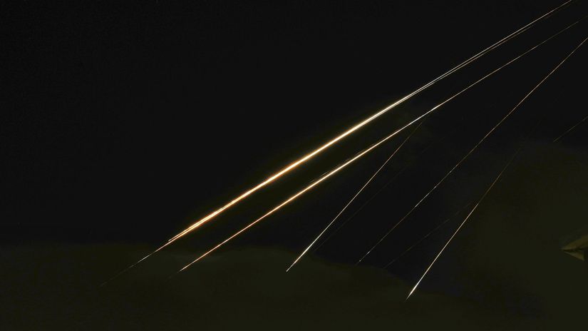 projektil, bombardovanie, rakety, Izrael, Irán,...