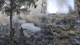 Ukrajina, Rusko, dronový a raketový útok, vojna, Kyjev, zničené budovy, bombardovanie