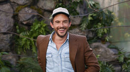 Jonathan Bailey