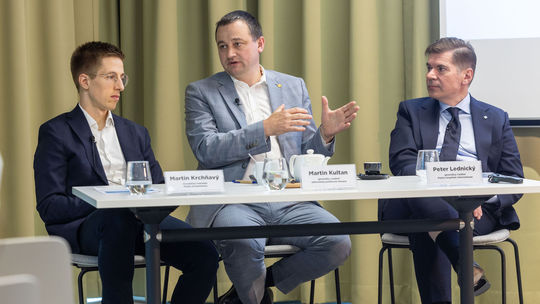 Nie je pravda, že štátne nemocnice sú v strate preto, že dostávajú málo peňazí, bráni sa Penta 