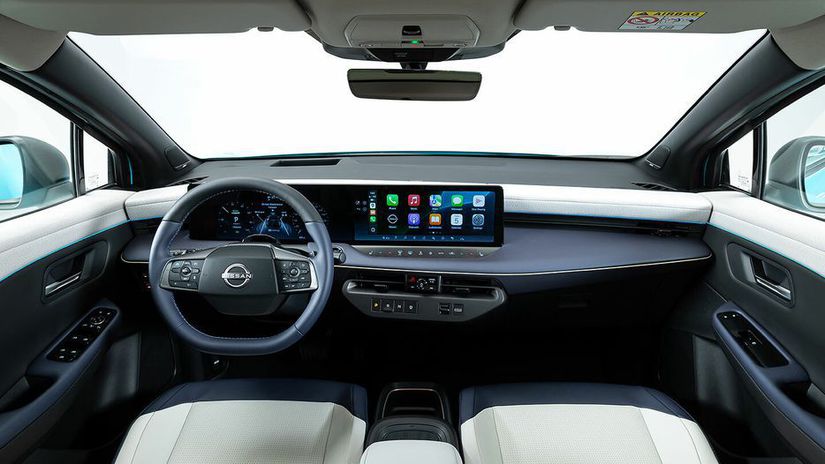 Interiér je jednoduchý, ale kvalitný a...