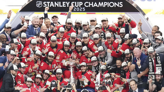 Ešte viac zápasov. NHL a hráčska asociácia sa dohodli na znení novej kolektívnej zmluvy