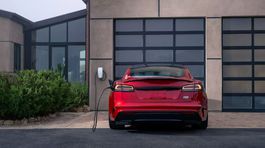 Tesla Model S 2