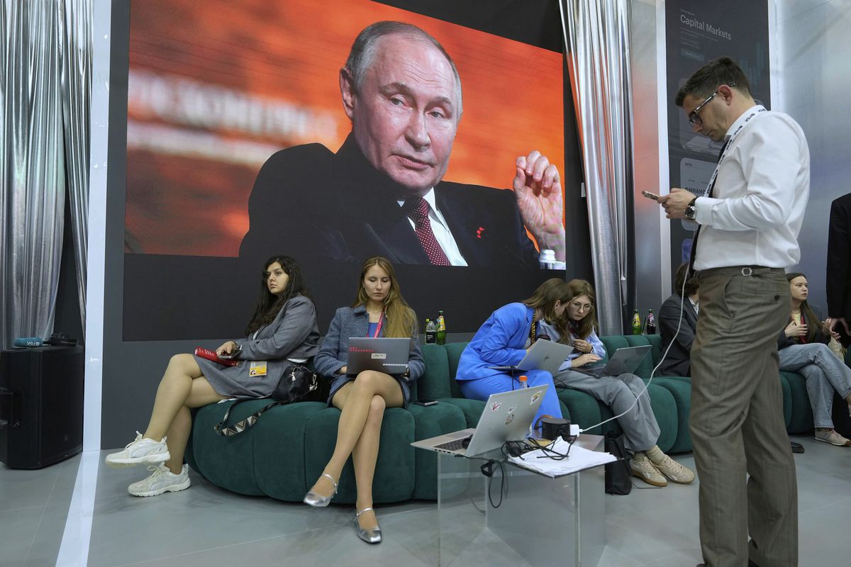 Vladimir Putin, Petrohrad
