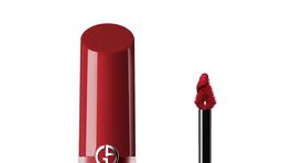 GA 2023 Lip-Maestro-Satin 11 Closed Open 3614273749596 RVB-4000