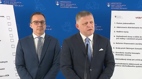 Prieskum Focus: Slováci spomedzi členov vlády najviac dôverujú ministrovi práce, premiérovi nedôveruje 69 percent občanov