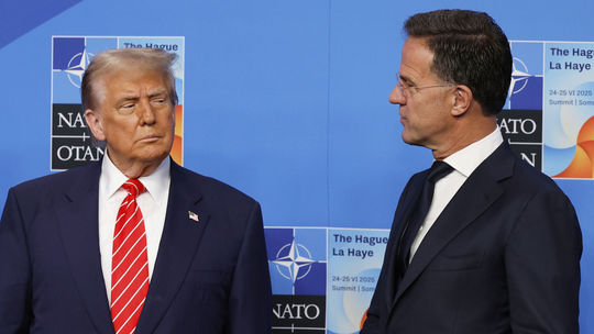 Trump zvažuje odchod z NATO. Alianciu nazval „papierovým tigrom“
