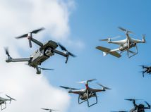 Skupina dronov - obrázok vytvorený umelou inteligenciou