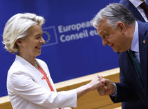 Viktor Orbán / Ursula von der Leyenová /