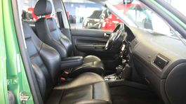 VW Golf IV 2,3 V5 - 1998