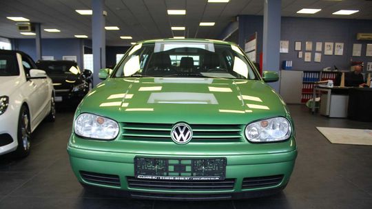 VW Golf IV 2,3 V5 - 1998 