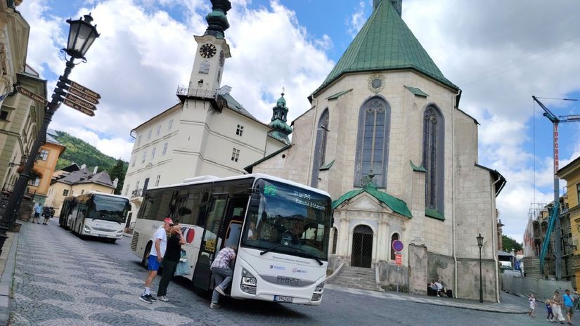 autobusy, Banská Štiavnica