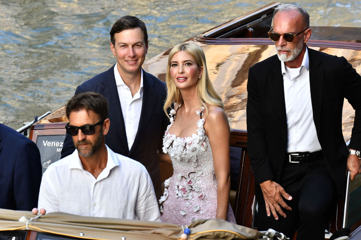 Ivanka Trump a jej manžel Jared Kushner sú tiež...