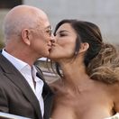Jeff Bezos a Lauren Sanchez