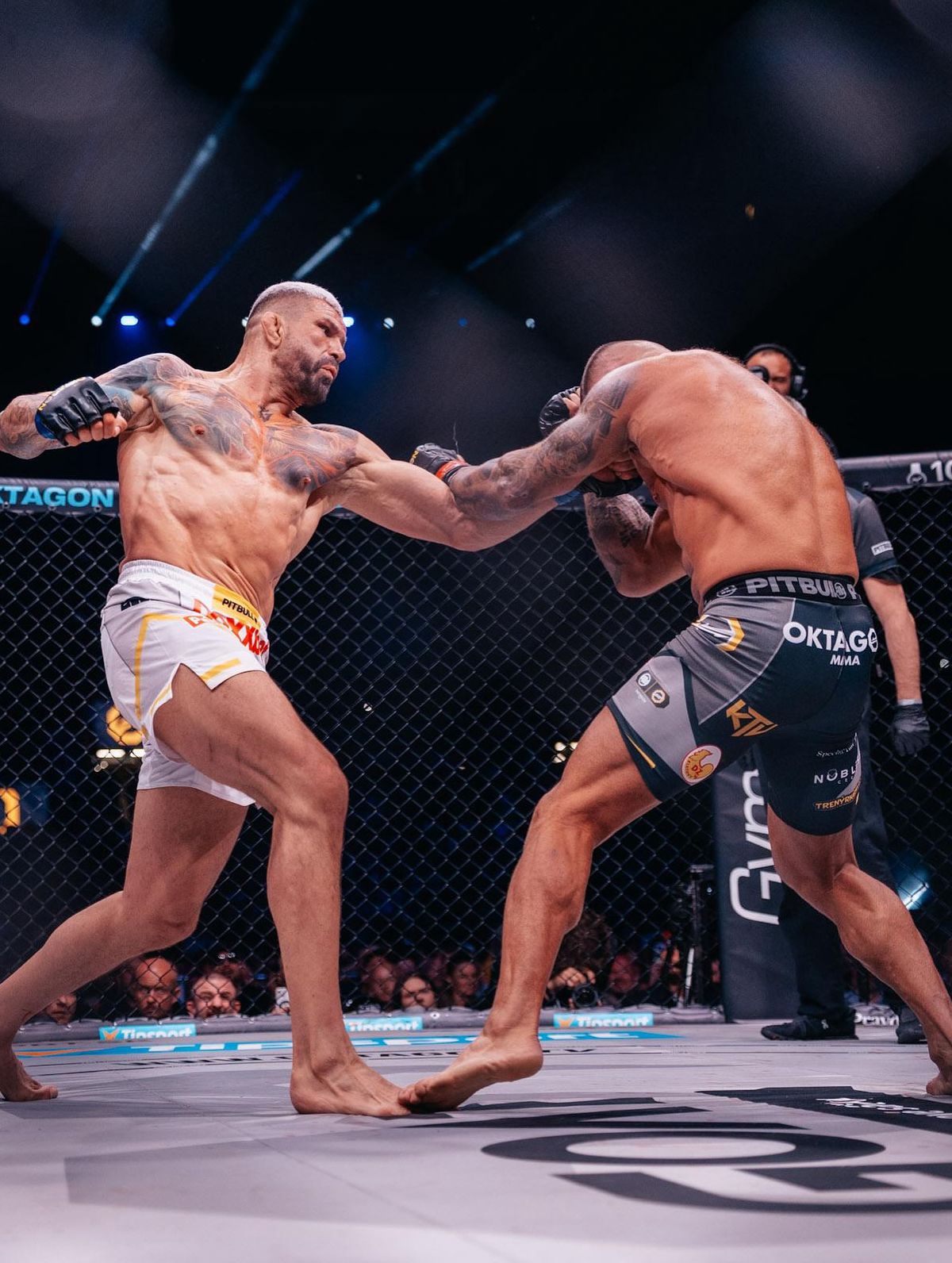 Attila Végh vs. Karlos Vémola na turnaji...