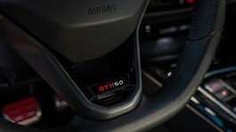 Volkswagen Golf GTI Edition 50