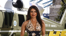 Herečka Priyanka Chopra uviedla v Londýne film Heads of State.