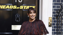 Herečka Priyanka Chopra v kreácii Bottega Veneta. 
