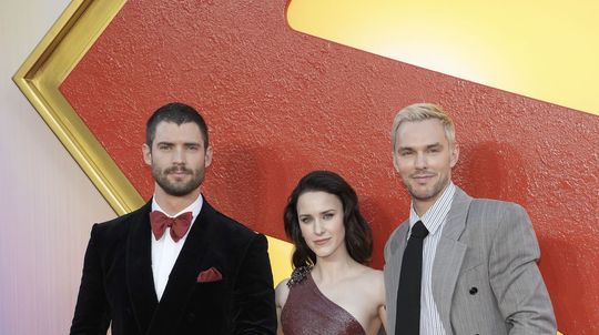 Zľava: David Corenswet, Rachel Brosnahan a...