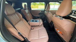 Mitsubishi Outlander PHEV 2.4 (2025)