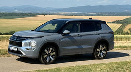 Mitsubishi Outlander PHEV 2.4 (2025)