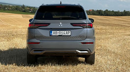 Mitsubishi Outlander PHEV 2.4 (2025)