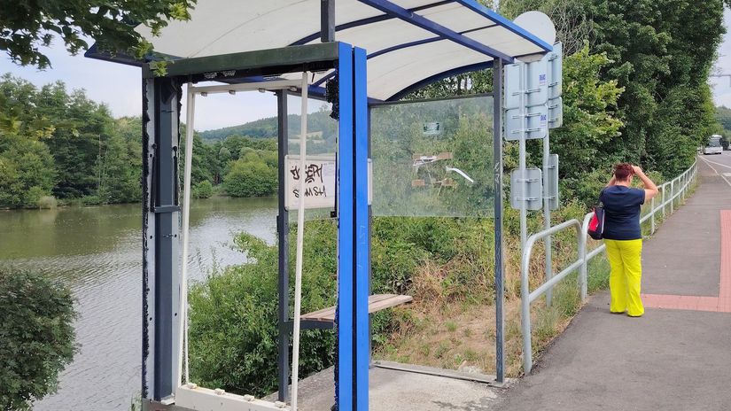 autobusová zastávka