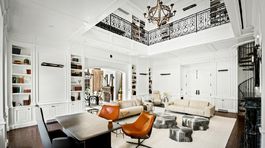 Pracovňa v dome Paris Hilton.