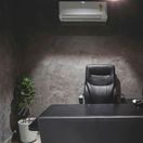 klimatizácia, chladenie, kancelária, stolička, počítač, telefón, práca, zamestnanie