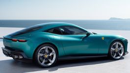 Ferrari Amalfi 4