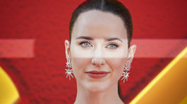 Herečka Rachel Brosnahan.