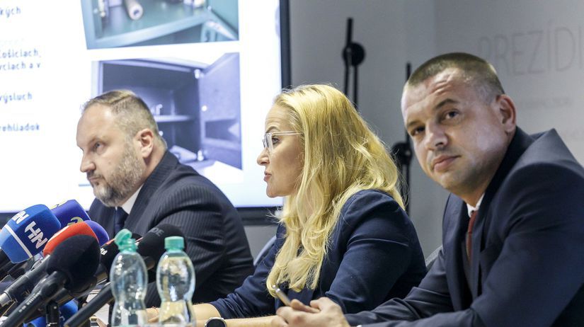 Maroš Kubala / Jana Maškarová / Ján Leško /