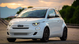 New Fiat500Hybrid