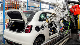 Nový Fiat 500 Hybrid