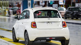 Nový Fiat 500 Hybrid