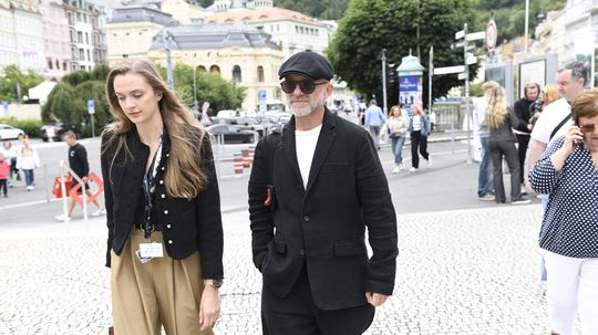 Hynek Čermák a jeho priateľka Veronika Šmídová...