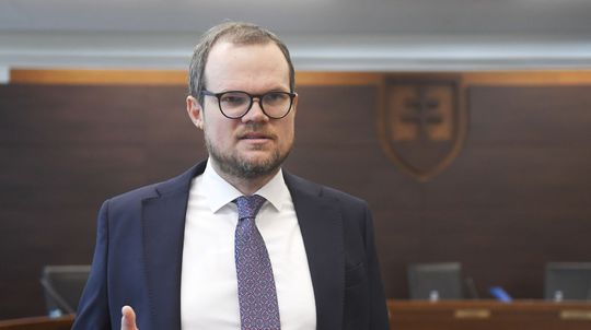 Kubina: Obvinené a obžalované osoby z vládnej koalície sa chystajú zákonom prikázať súdom, ako majú hodnotiť dôkazy v ich vlastných trestných veciach