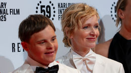 Herečka Anna Geislerová a herec David Vodstrčil na uvedení filmu Karavan v Karlových Varoch. 